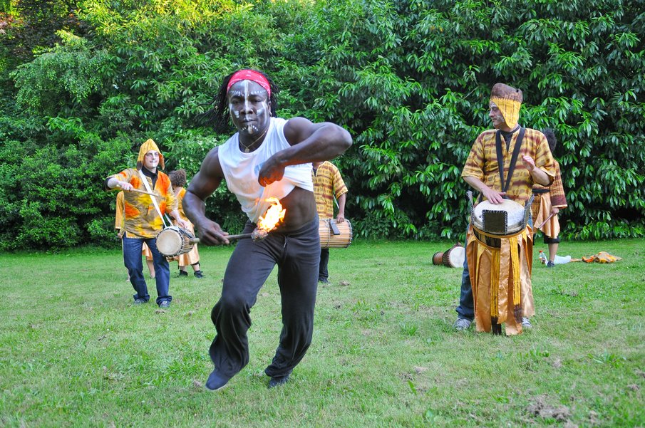 Evry Daily Photo - Cie Afrodite - Fete Mille et une Lumieres 063.jpg